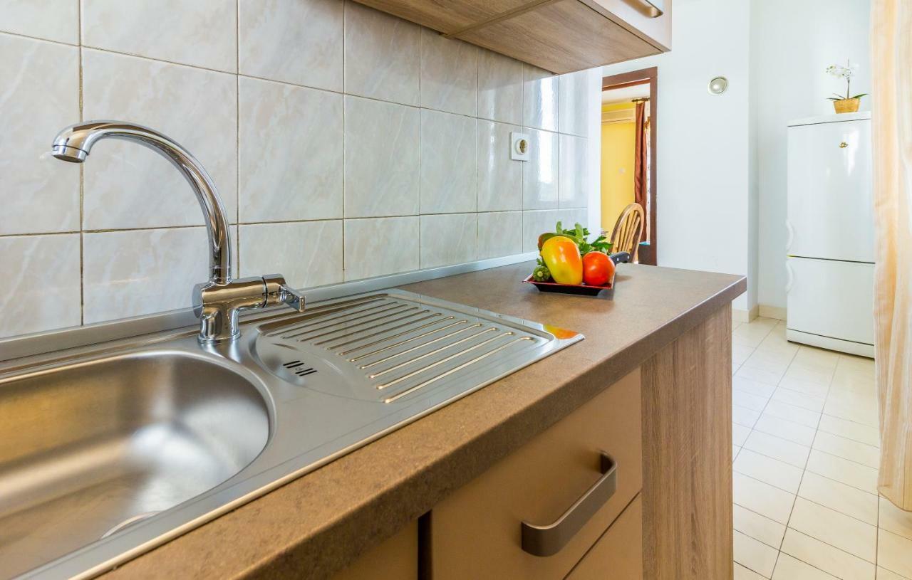 Pula Apartment Екстериор снимка